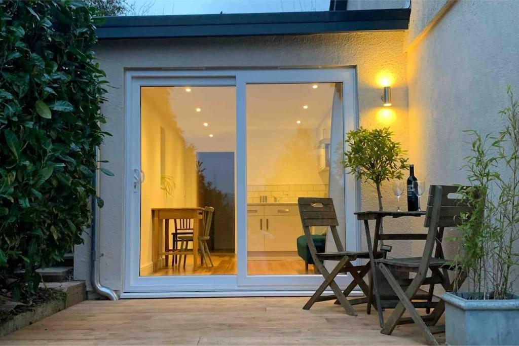 Ashcroft Apartment - Small Home Away From Home Ashburton Eksteriør bilde